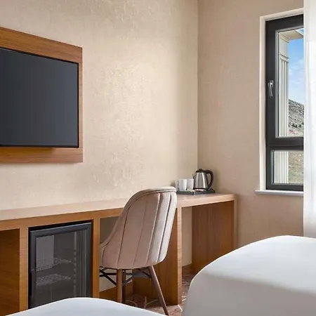 Ramada Elbistan 4*